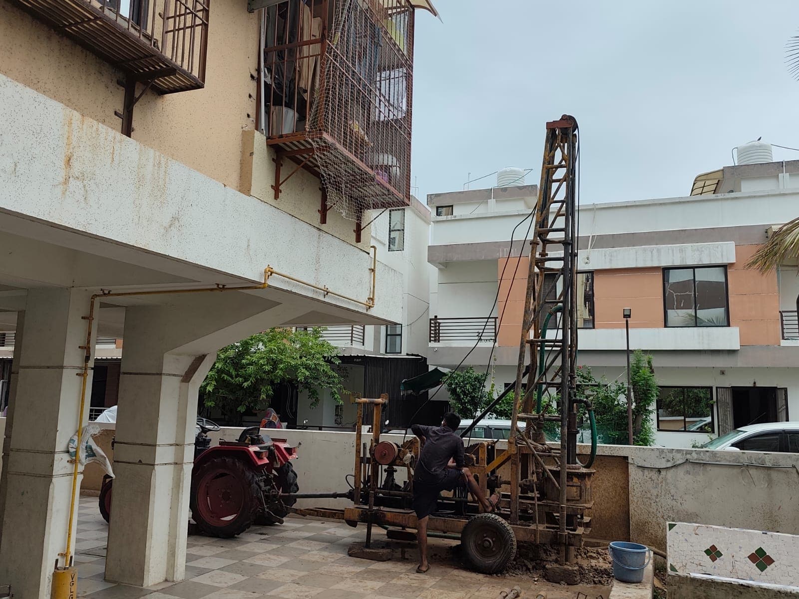 Borewell Equipment & Machinery Used by Mahisagar Borewell Vadodara